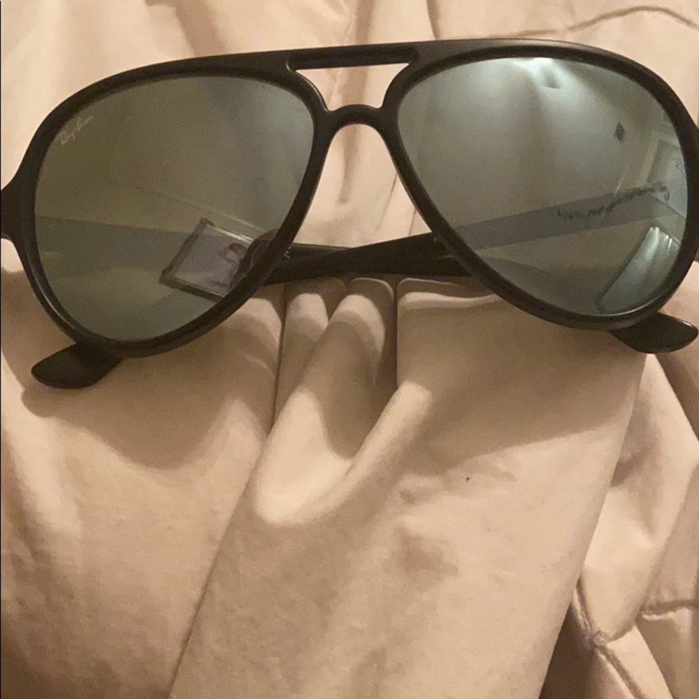 Ray bans